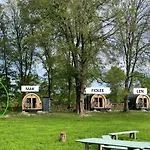 Camping Goscin Nad Drawa Glamping *