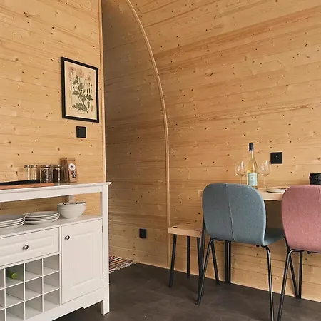 Goscin Nad Drawa Glamping Campeggio Drawno