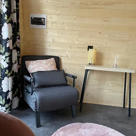 Goscin Nad Drawa Glamping *