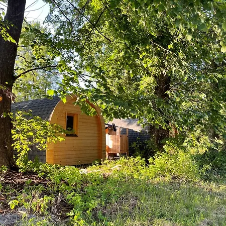 Campeggio Goscin Nad Drawa Glamping Drawno