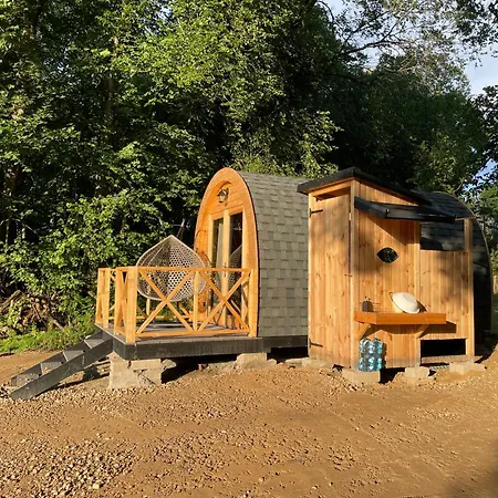 Goscin Nad Drawa Glamping *