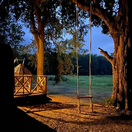 Campsite Goscin Nad Drawa Glamping Drawno