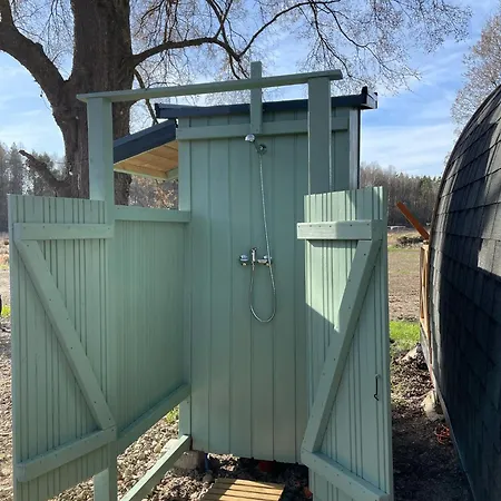אתר קמפינג Goscin Nad Drawa Glamping Drawno