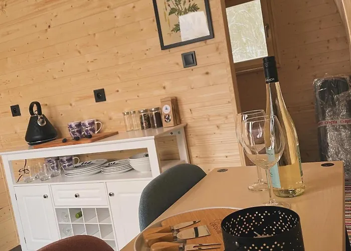 Кемпинг Goscin Nad Drawa Glamping