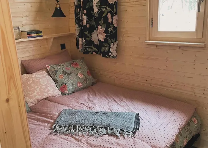 Goscin Nad Drawa Glamping Кемпинг *