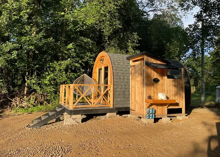 Goscin Nad Drawa Glamping *