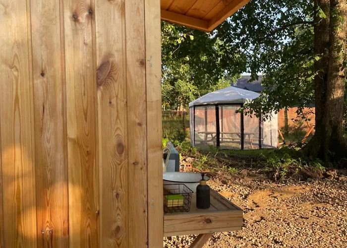 Кемпинг Goscin Nad Drawa Glamping *