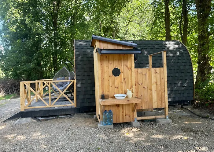 Goscin Nad Drawa Glamping *